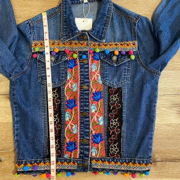 Velzera Hobo Embroidered Women's Denim Jean Jacket. - Picture 4 of 12